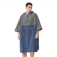Serviette de bain et de plage poncho en microfibre douce, absorbante et à séchage rapide, grande taille pour adulte, avec logo personnalisé et design sur mesure.