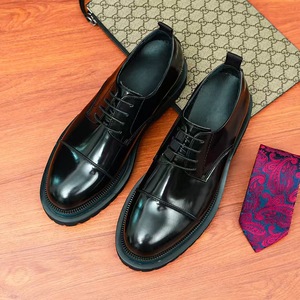 Chaussures habillées pour hommes de style européen, en cuir de vachette pleine fleur, Oxford à lacets, idéales pour le bureau et les affaires, avec assortiment de couleurs pour l'automne - Product Image 2