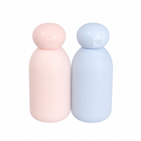 Flacon de voyage portable de 100 ml, flacon cosmétique en PE compressible avec couvercle à rabat anti-fuite pour shampoing, lotion pour le corps