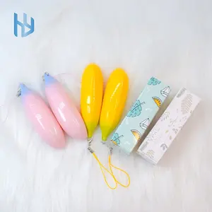 Tubo de lápiz labial vacío en forma de plátano para niños, tubo de bálsamo labial personalizado con logo, precio barato