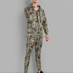 ชุดวอร์มผู้ชายแขนยาวแฟชั่นปี 2026 ทรงโอเวอร์ไซส์ คุณภาพสูง สำหรับใส่ลำลอง - Product Image 3