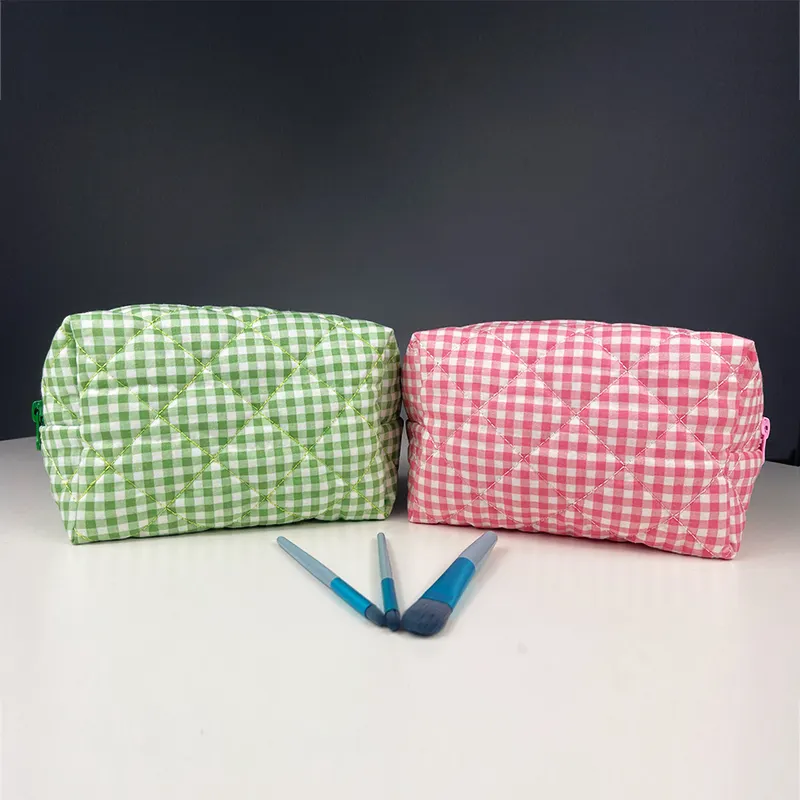 Custom Portable Small Cosmetic Bags Cases Travel Multi-functional Toiletry Bag Quilting Cosmetic Bags With Private Label
