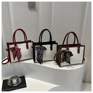 Sac à bandoulière pour <span class=keywords><strong>femme</strong></span> 2026 – Tendance, en PU, imperméable, avec fermeture éclair et rabat, durable, portable, décontracté, idéal pour l'été - Product Image 5