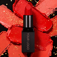 Lápiz Labial Vegano Mate Personalizado de Bajo Pedido Mínimo, Proveedor de Lápiz Labial Rojo Mineral de Lujo, Altamente Pigmentado, Resistente al Agua y de Larga Duración, Marca Privada