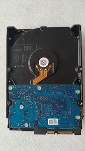 Disque dur de bureau DT01ACA200 2 To SATA 6 Gbit/s 5400 tr/min 64 Mo de cache 3,5 pouces interne pour PC et NAS - Product Image 2