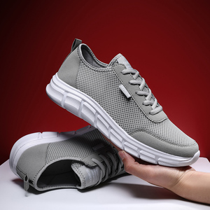 Chaussures de sport pour hommes grande taille, respirantes, en maille, légères, semelle MD, à lacets, souples, pour la course et la marche printemps-été - Product Image 5