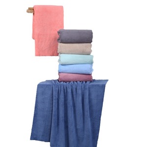 Toalla de Baño Carlota 70x140cm de Microfibra Absorbente y Gruesa, Toalla de Playa para Adultos, con Logotipo Personalizable, para Regalo - Product Image 5