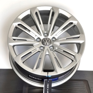 <span class=keywords><strong>Moyeu</strong></span> <span class=keywords><strong>de</strong></span> <span class=keywords><strong>roue</strong></span> 16-19 pouces compatible avec pour Passat Golf 6 Sagittarius Lingdu CC Autres roues Pneus et accessoires - Product Image 2