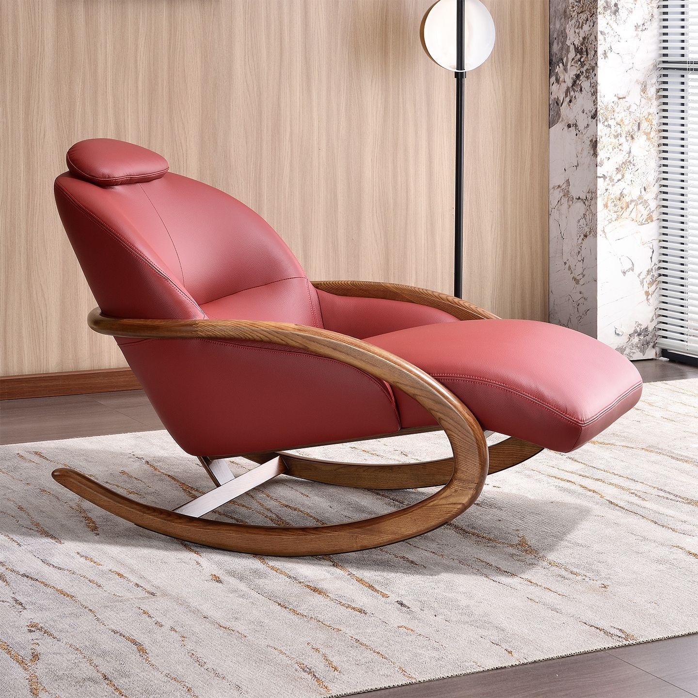Sillón de Madera de Ficus (Fresno Rojo Angoleño) y Cuero Napa