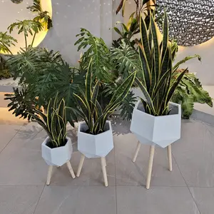 Unique Customized Design Wood Leg Flower Pots For Home Indoor Decor Small Size Unique Floor Wood Stand Flower Planter