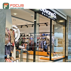 Exhibidor de Piso de Acero Inoxidable Resistente para Comercios, Diseño Interior Comercial para Tiendas de Ropa - Product Image 4