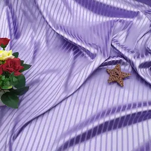 Tecido tingido atacado imitação seda cetim 0,75 cm listrado jacquard tecido impresso para blusa e saia