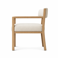 Fauteuil de salle à manger moderne à dossier incurvé en bois clair, rembourré crème avec accoudoirs, pour hôtel et restaurant