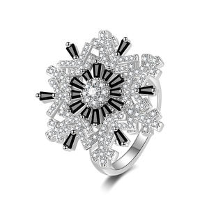 Anillo de Copo de Nieve de Lujo en Oferta, Anillo Giratorio, Joyería de Diseño Original y Moderno, Anillo de Joyería Interesante - Product Image 4