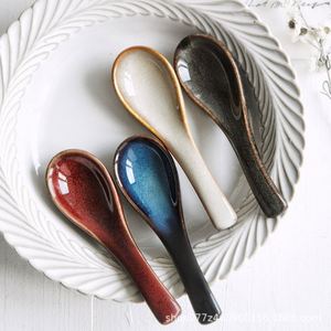 Cuchara de Porcelana Estilo Japonés Retro de 14 cm, Cuchara Creativa para Sopa, Guiso y Postre para el Hogar y Restaurantes - Product Image 1