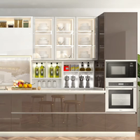 Set Dapur Modular Mewah Modern Gaya Italia dengan Finishing Lacquer High Gloss, Kabinet Dapur Tanpa Gagang, dan Meja Pulau Waterfall