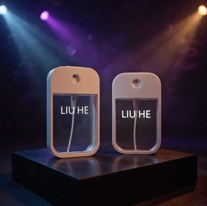 45Ml Rỗng Trong Suốt Không Có Nước Rửa Tay Chất Lỏng Nhỏ Mỹ Phẩm Phun Pouch Thẻ Tín Dụng Có Kích Thước Nhựa Nước Hoa Chai - Product Image 1