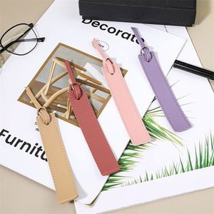 Marcapáginas de Cuero PU Clásico Creativo de Alta Calidad, Impresión UV Resistente al Agua, Color Personalizado, Marcador de Páginas, Regalo para Lectores - Product Image 4