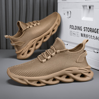 Baskets de course sportives pour hommes à lacets, respirantes et confortables, légères, avec empeigne en maille épaisse, semelle massante douce, tendance mode printemps-été