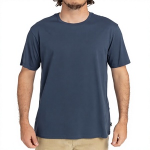 Camiseta de Manga Corta para Hombre, Corte Regular, Color Sólido, Cuello Redondo, Algodón, Tejido Jersey Informal, Logotipo Estampado en la Parte Delantera - Product Image 2