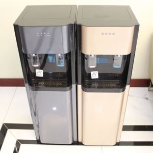 Dispenser d'<span class=keywords><strong>Acqua</strong></span> Elettrico con Caricamento dal Basso in Plastica - Refrigeratore d'<span class=keywords><strong>Acqua</strong></span> a 3 Temperature (Calda/Fredda) per Hotel, con Supporto Bottiglia Nascosto, Leggero - Product Image 3
