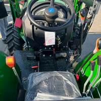 Mini tracteur agricole 50 CV 4x4 avec boîte de vitesses 8+2, plancher amovible, attelage 3 points, prise de force 540/760, petit moteur diesel