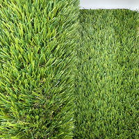 Panneaux de clôture en herbe artificielle ignifugée haute densité pour la décoration murale de bureaux et bâtiments – Vente en gros usine