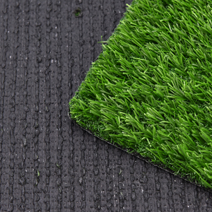 Gazon artificiel à faible entretien, tapis d'herbe synthétique de 30 mm pour les terrains de jeux et les cours arrière - Product Image 4