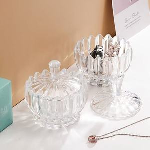 Pot à bougie en cristal avec couvercle en cristal, pot à bonbons décoratif, bonbonnière <span class=keywords><strong>pas</strong></span> chère, cadeau pour femme, vente en gros d'usine - Product Image 2