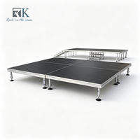 Scène portable de haute qualité en contreplaqué et aluminium avec hauteur réglable pour événements et concerts, conception modulaire, robuste