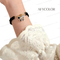 Bracelet à double anneau en cristal noir facetté ultra-brillant, design papillon tendance, idée cadeau pour femme par BUSTYLE