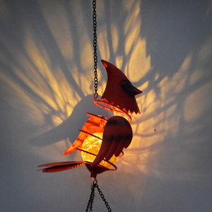 Campana de Viento Solar con Forma de Pájaro Cardenal, Lámpara Decorativa LED para Jardín, Lámpara de Hierro con Energía Solar para Paisajes - Product Image 3
