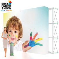Bannière en tissu pop-up de haute qualité avec mât en aluminium, couleurs vives et design personnalisé pour salons professionnels et expositions