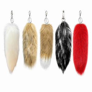Porte-clés en fausse fourrure peluche queue de renard pour <span class=keywords><strong>voiture</strong></span>, breloque de sac, ornement de sac à dos style anime, décoration d'Halloween - Product Image 3