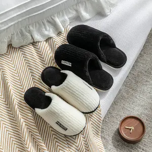 Wholesale Price Stocks Closed Toe Warm Furry House Slippers