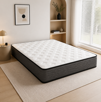 Matelas de lit d'hôtel matelassé de luxe minimaliste personnalisé en gros, système de soutien multicouche, cadre en bois, fabricant OEM pour chambre à coucher