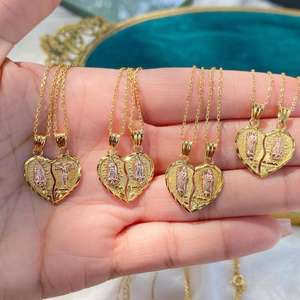 Personalizado tres colores chapado <span class=keywords><strong>Virgen</strong></span> Marí<span class=keywords><strong>a</strong></span> <span class=keywords><strong>Guadalupe</strong></span> Jesús forma ovalada religiosa colgante collar joyerí<span class=keywords><strong>a</strong></span> - Product Image 5