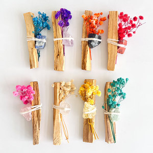 Palo Santo Smudge Bundles avec Bouquet de fleurs séchées Souffle de bébé Cristal naturel Cadeau spirituel pour la méditation de nettoyage énergétique - Product Image 2