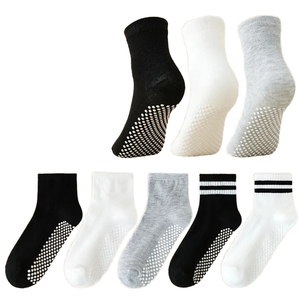 Calzini Sportivi Bianchi Sottili Antiscivolo <span class=keywords><strong>a</strong></span> Metà Polpaccio <span class=keywords><strong>per</strong></span> Ragazzi e Ragazze, Calzini <span class=keywords><strong>a</strong></span> Tinta Unita <span class=keywords><strong>per</strong></span> Studenti <span class=keywords><strong>per</strong></span> Autunno e Inverno - Product Image 1
