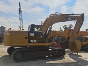Utilisé pour l'excavatrice 320 CL modèle 2023, poids opérationnel de 20 tonnes, moteur, boîte de vitesses, pompe, occasion, vente chaude en stock - Product Image 2