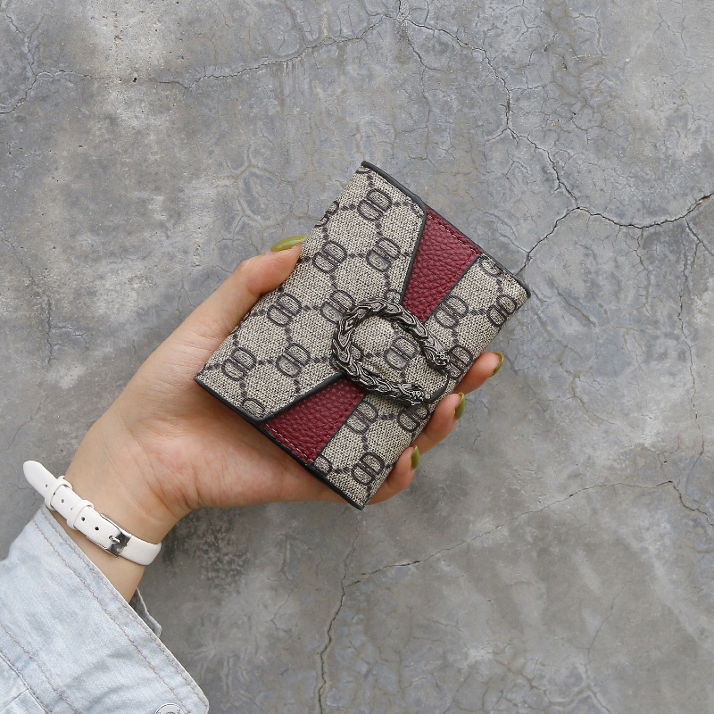 2023 новый женский кошелек, женский короткий модный кошелек с несколькими картами и тремя складками на улице