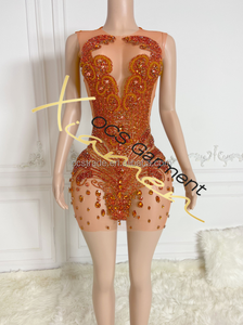 ชุดเดรสสั้นทรงเข้ารูป แบรนด์ MF Promotional Products รุ่น Shinny Dia แต่งคริสตัลสีชมพู ประดับเพชรเทียม ผ้าตาข่าย ดีไซน์หรูหรา เหมาะสำหรับงานเลี้ยงอาหารค่ำ - Product Image 3