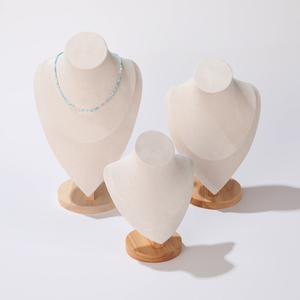 Usine En Gros Velours Bijoux Affichage Buste Gris Crème Vert Collier Stand avec Base En Bois pour Exposition - Product Image 2