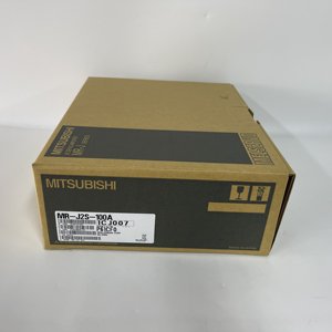 Servoamplificador de CA Mitsubishi MR-J2S-100A - Product Image 1