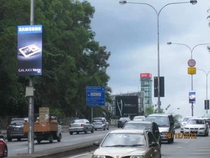 Écran LED d'affichage extérieur pleine couleur 4K GS, luminosité 6500 cd/m², pour publicité de rue, étanche IP65, idéal pour les points de vente en métro - Product Image 3