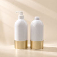 Flacon cosmétique PET 500 ml avec pompe blanche et base dorée, contenant vide de luxe pour shampoing, après-shampoing, gel douche, lotion – Vente en gros