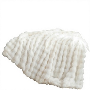 <span class=keywords><strong>Manta</strong></span> de Piel Sintética de Conejo Suave y Acogedora de Lujo Estilo Toscana, Color Blanco, para Decoración del Hogar y Ropa de Cama, Venta al Por Mayor - Product Image 2
