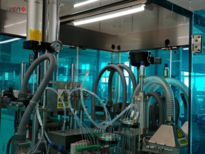 Robot d'injection Machines d'injection avec différentes exigences <span class=keywords><strong>Tubes</strong></span> <span class=keywords><strong>de</strong></span> sang Collecte Solution d'automatisation Clé en main - Product Image 3
