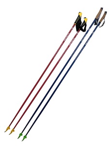 Bâtons <span class=keywords><strong>de</strong></span> <span class=keywords><strong>ski</strong></span> <span class=keywords><strong>de</strong></span> fond en fibre <span class=keywords><strong>de</strong></span> <span class=keywords><strong>carbone</strong></span> multicolores personnalisables avec poignée en caoutchouc - Légers et durables pour les sports d'hiver - Product Image 4