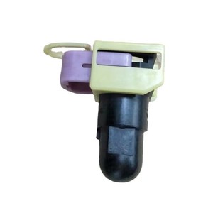 Conector Rápido en Codo para Línea de Combustible de Dirigible, 11.8mm, Plástico, Piezas Automotrices - Product Image 2